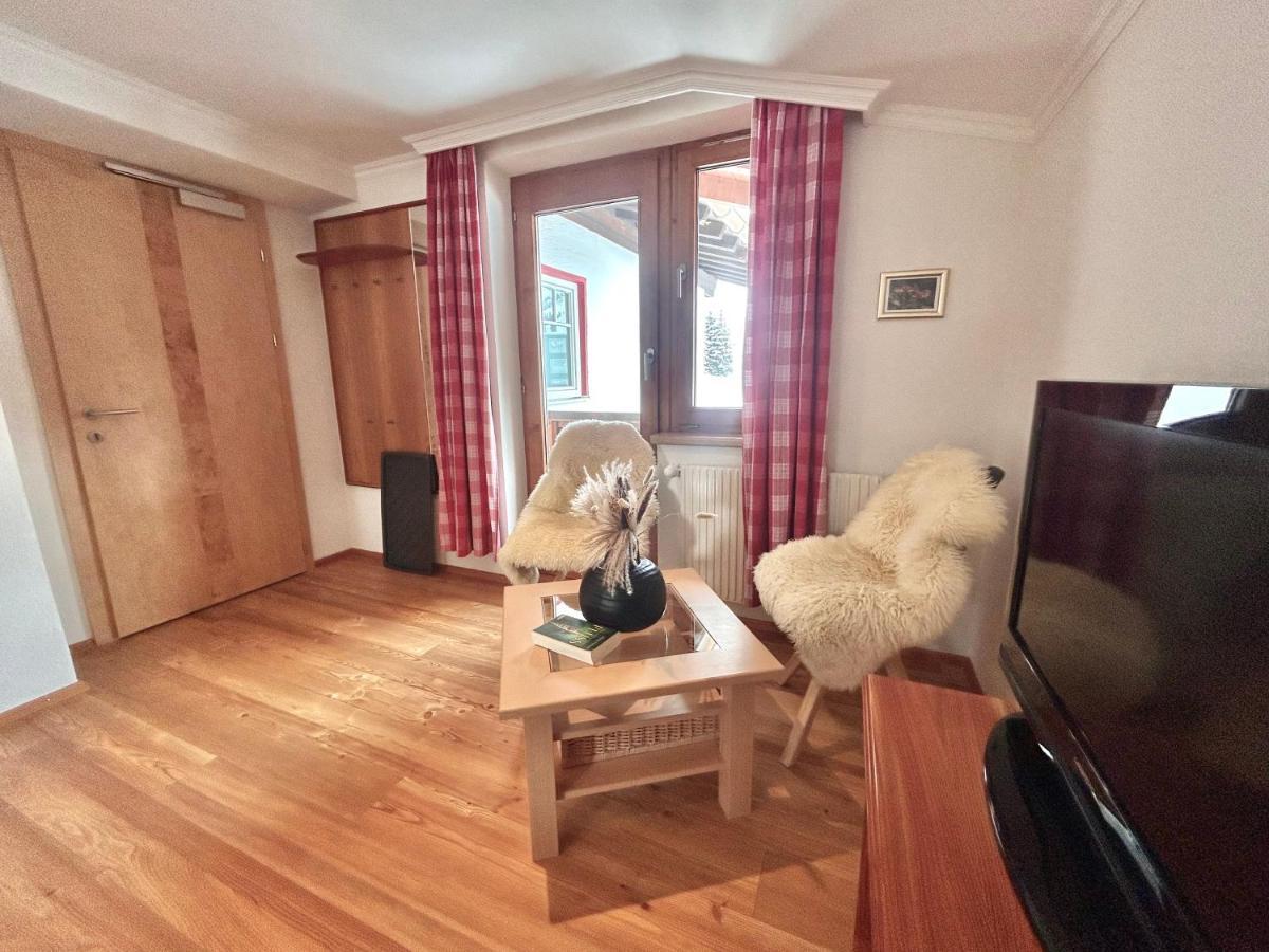 Haus Wallis By Stayfritz - Ski-In Ski-Out Zimmer 'Garni' Am Arlberg Warth  ภายนอก รูปภาพ