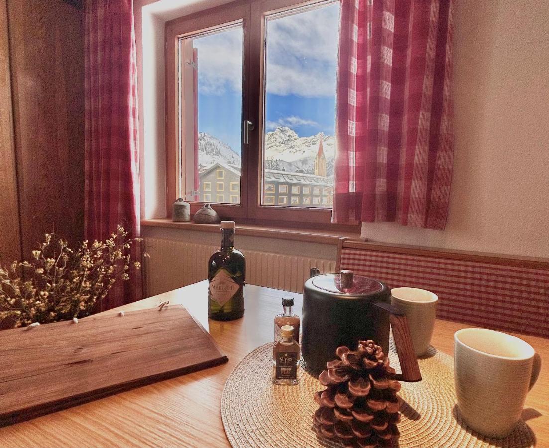 Haus Wallis By Stayfritz - Ski-In Ski-Out Zimmer 'Garni' Am Arlberg Warth  ภายนอก รูปภาพ